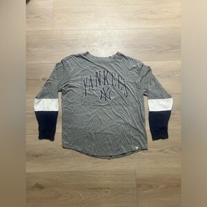 ‘47 - Yankees Long Sleeve - Women’s Large - 90s Single Stitch